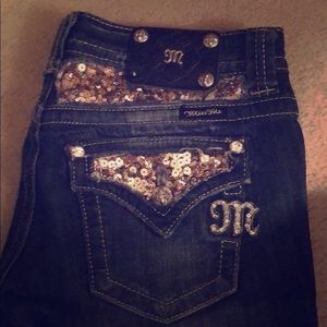 Miss Me jeans - super cute sequence pocket